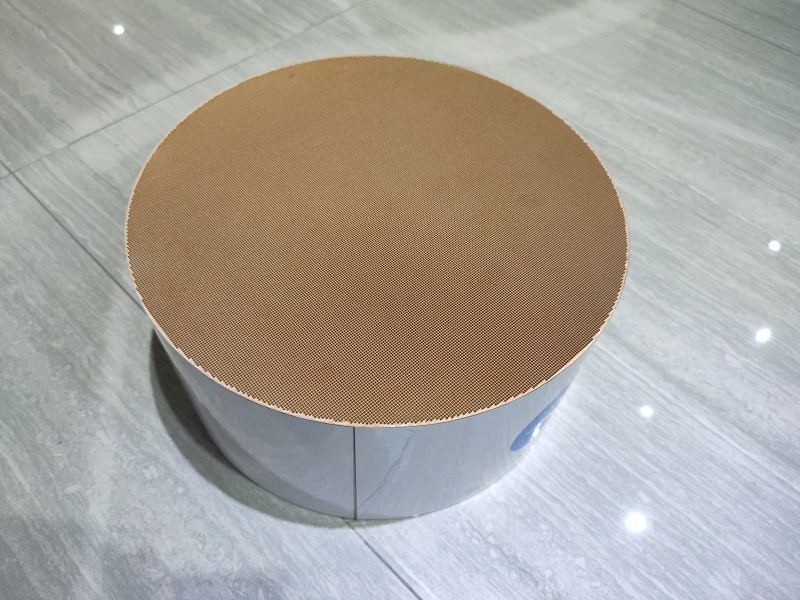 Pt Pd Rh Natural Gas Catalyst 600CPSI Methane Three Way Catalyst