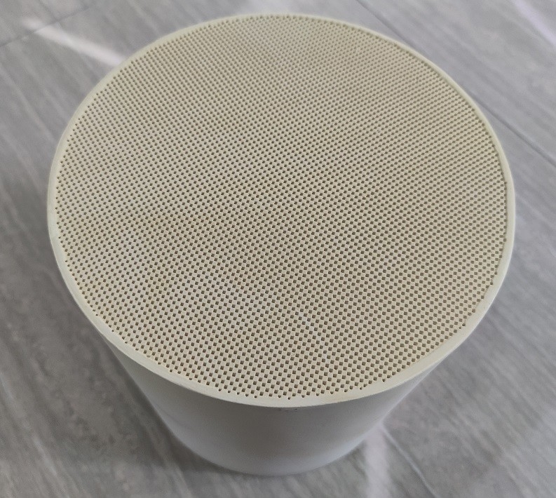 EURO VI Selective Catalytic Reduction Filter SCRF Close Coupled Catalyst
